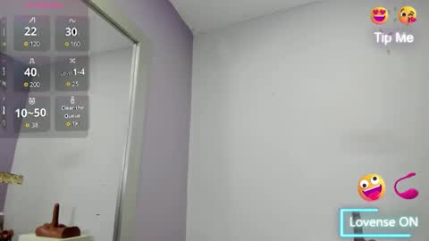  candy jade  online show from November 25, 2025, 12:05 pm