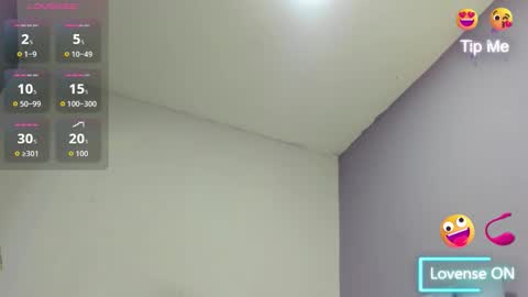  candy jade  online show from December 2, 2025, 10:31 am