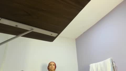  candy jade  online show from January 6, 2026, 11:47 am