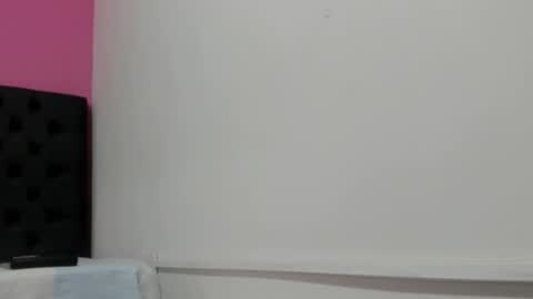  candy jade  online show from January 10, 2026, 12:07 pm