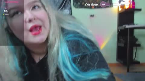 Snapshot of _candym1lky_ chatting on November 12, 2025, 6:58 am _candym1lky_ online show from November 12, 2025, 6:58 am