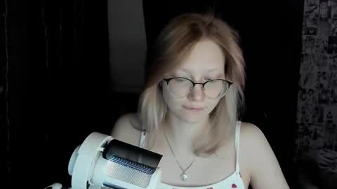 Merlizz online show from February 15, 2025, 3:31 am