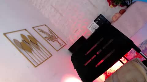 Caroline online show from February 20, 2026, 7:21 am