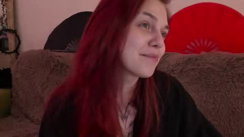 Snapshot of _caroline_coy chatting on June 27, 2026, 12:44 pm Caroline online show from June 27, 2026, 12:44 pm