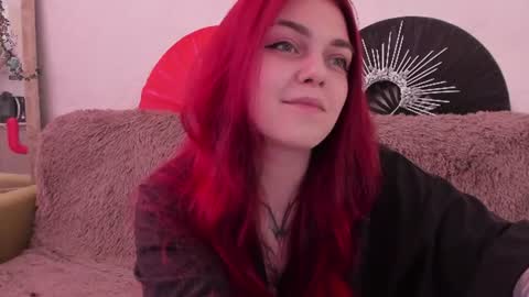 Snapshot of _caroline_coy chatting on July 18, 2026, 12:20 pm Caroline online show from July 18, 2026, 12:20 pm