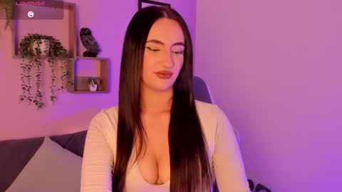 Snapshot of _celeste_moore chatting on October 1, 2025, 11:00 pm celeste online show from October 1, 2025, 11:00 pm