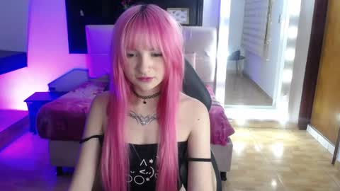 Snapshot of _charlotte_collins_ chatting on April 28, 2026, 3:50 pm _charlotte_collins_ online show from April 28, 2026, 3:50 pm