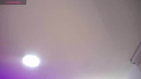 Snapshot of _charlotte_collins_ chatting on June 4, 2026, 3:29 pm _charlotte_collins_ online show from June 4, 2026, 3:29 pm