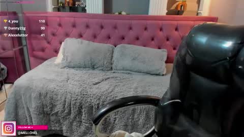 _chelsea_24 online show from January 16, 2026, 9:46 am