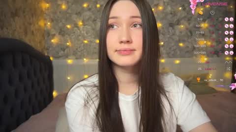 _chloe_miller_ online show from March 5, 2025, 11:16 pm