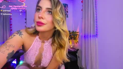 Snapshot of _cloe_1 chatting on May 5, 2026, 3:58 am Chloe online show from May 5, 2026, 3:58 am