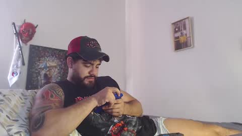  coddy  nolove online show from December 5, 2024, 3:06 pm