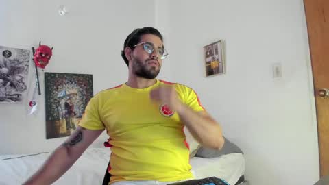  coddy  nolove online show from January 9, 2025, 3:23 pm