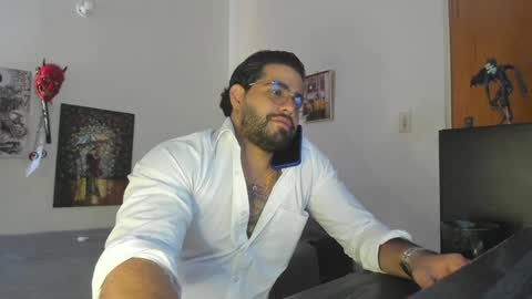  coddy  nolove online show from January 18, 2025, 3:16 pm