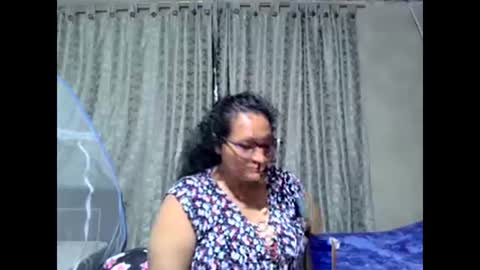 _cristal09 online show from October 5, 2025, 1:48 am