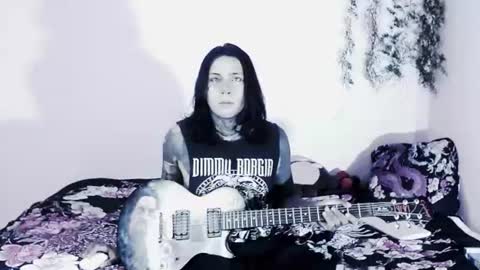 Snapshot of _cuervo_sk8 chatting on July 25, 2026, 5:43 pm JC online show from July 25, 2026, 5:43 pm