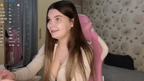 _cute_ice online show from January 18, 2025, 4:48 am