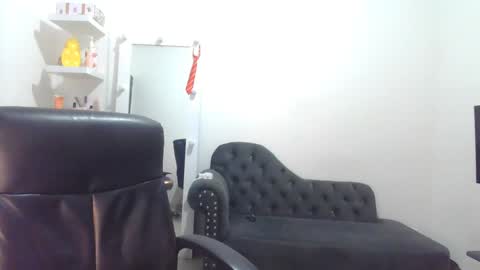 Katherine   Shedule  10pm -4 am  Colombia hour online show from December 10, 2024, 6:33 am