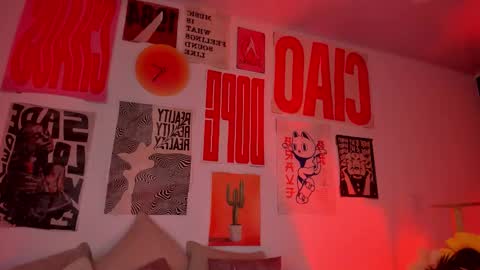 _darkdoll online show from March 11, 2026, 6:08 am