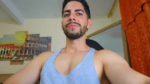 Snapshot of _davidwolf chatting on May 8, 2026, 12:05 am David online show from May 8, 2026, 12:05 am