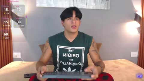 Snapshot of _demon1 chatting on April 22, 2026, 5:54 am _demon1 online show from April 22, 2026, 5:54 am