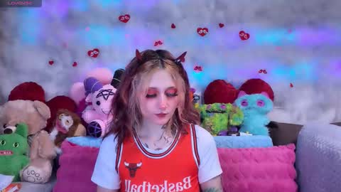 Kate online show from March 20, 2026, 6:35 pm