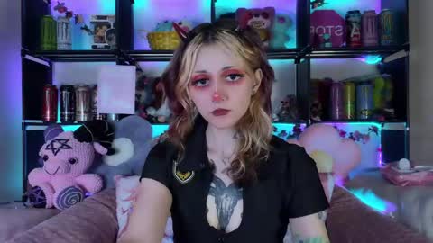Snapshot of _devilbaby chatting on May 29, 2026, 7:12 pm Kate online show from May 29, 2026, 7:12 pm