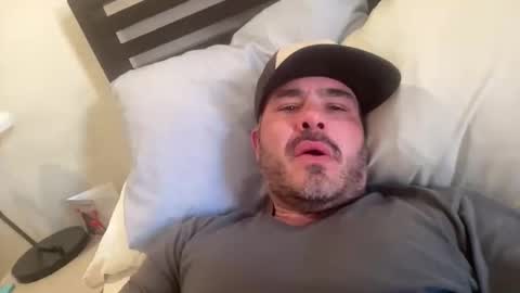 Snapshot of _direwolf_ chatting on May 5, 2026, 7:22 pm _direwolf_ online show from May 5, 2026, 7:22 pm