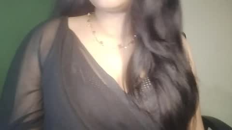 _dreamgirl_0 online show from April 22, 2026, 11:01 am