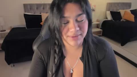 Dulcinea online show from February 28, 2026, 3:29 am