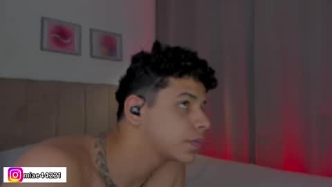 Emma and Tonny online show from October 4, 2025, 12:47 pm