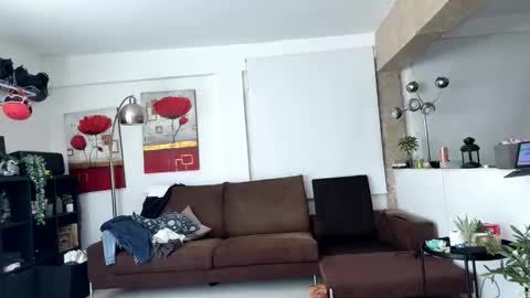  elena barra online show from April 16, 2026, 9:54 am