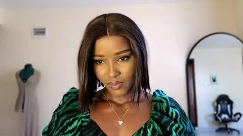 Snapshot of _elenalove_ chatting on February 6, 2026, 1:36 pm pvt is open online show from February 6, 2026, 1:36 pm