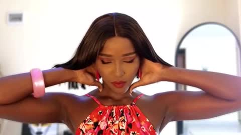 Snapshot of _elenalove_ chatting on February 14, 2026, 2:03 pm pvt is open online show from February 14, 2026, 2:03 pm