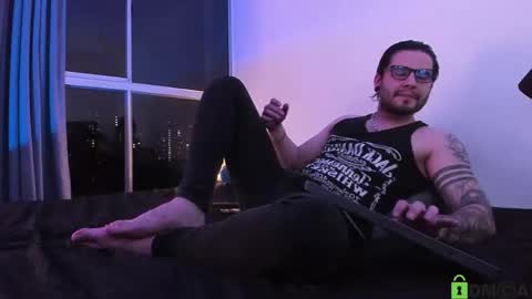  -         online show from April 27, 2026, 12:52 am