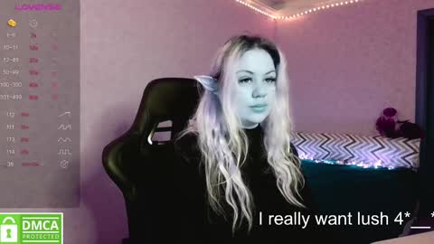 chloue and Gretta online show from February 26, 2025, 6:58 am