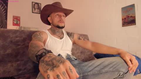 Emilio online show from December 2, 2025, 10:31 am