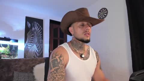 Snapshot of _emilio_escobar chatting on June 23, 2026, 9:29 am Emilio online show from June 23, 2026, 9:29 am