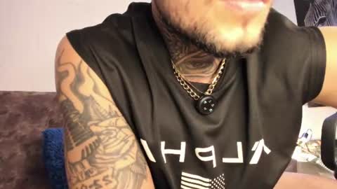 Snapshot of _emilio_escobar chatting on July 25, 2026, 10:24 am Emilio online show from July 25, 2026, 10:24 am