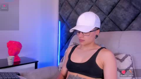 Snapshot of _eternal3_ chatting on June 4, 2026, 10:16 pm Eternal online show from June 4, 2026, 10:16 pm