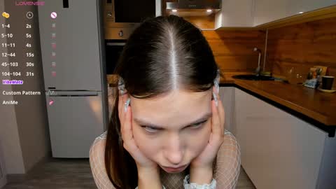 Snapshot of _eva_lee chatting on January 16, 2025, 6:59 pm Alice online show from January 16, 2025, 6:59 pm