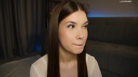 Snapshot of _eva_lee chatting on February 27, 2025, 6:42 pm Alice online show from February 27, 2025, 6:42 pm