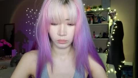 EveEva online show from January 16, 2026, 7:40 pm