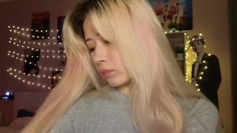 Snapshot of _eve____ chatting on May 7, 2026, 2:28 am EveEva online show from May 7, 2026, 2:28 am