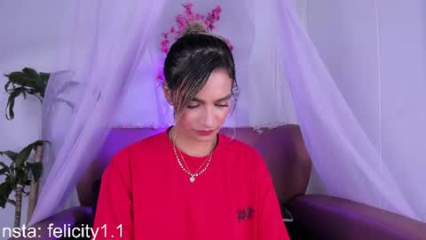 Snapshot of _felicity_1 chatting on June 26, 2026, 12:53 pm Felicity online show from June 26, 2026, 12:53 pm