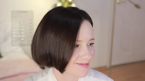 Essie  online show from January 6, 2025, 12:48 am