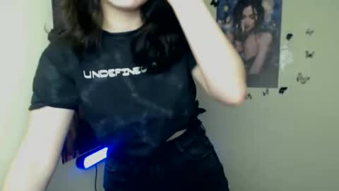 Alice online show from November 28, 2025, 8:06 am