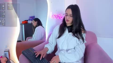 Gabby online show from September 17, 2025, 12:07 pm