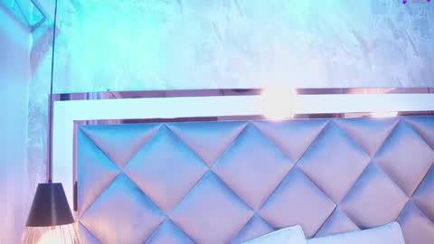 _giggy online show from April 18, 2026, 11:36 am