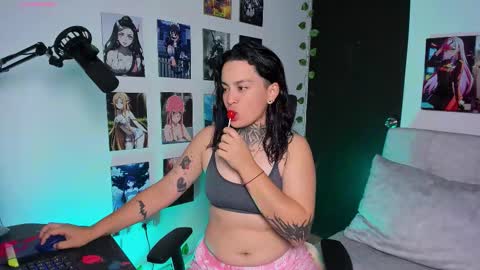 LEEP  online show from October 13, 2025, 1:05 am